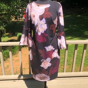 🔥SOLD🔥Calvin Klein Bell Sleeve Sheath Dress Sz 10